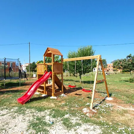 Robert 1690 Apartman Medulin