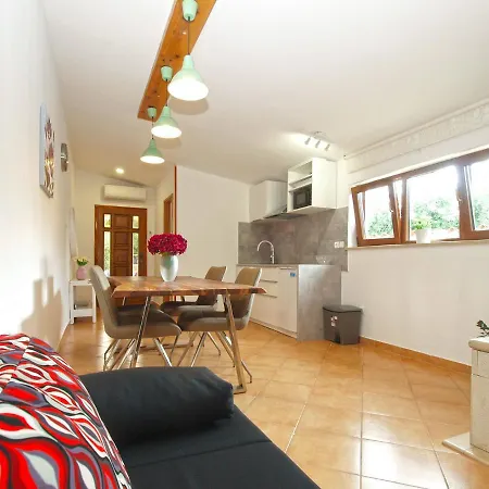 Apartman Robert 1690 Medulin