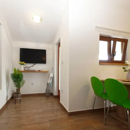 Apartman Robert 1690 Medulin