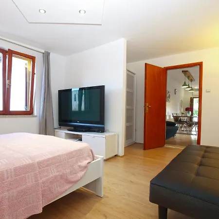 Apartmán Robert 1690